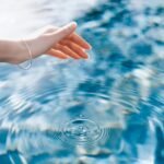 Even een lofzang op water — het stille medium van leven